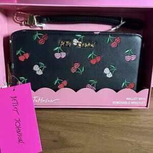 Betsey Johnson Embrodered Wallet w/Wristlet NWT